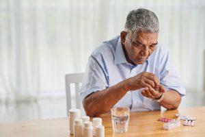 mixing medications with vitamins - home care assistance st. louis