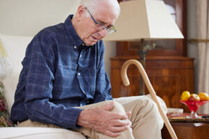 An older man wonders what to ask before joint replacement surgery.